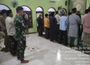 Prajurit dan Masyarakat Cilodong Bersatu dalam Tarawih TMMD Ke-127