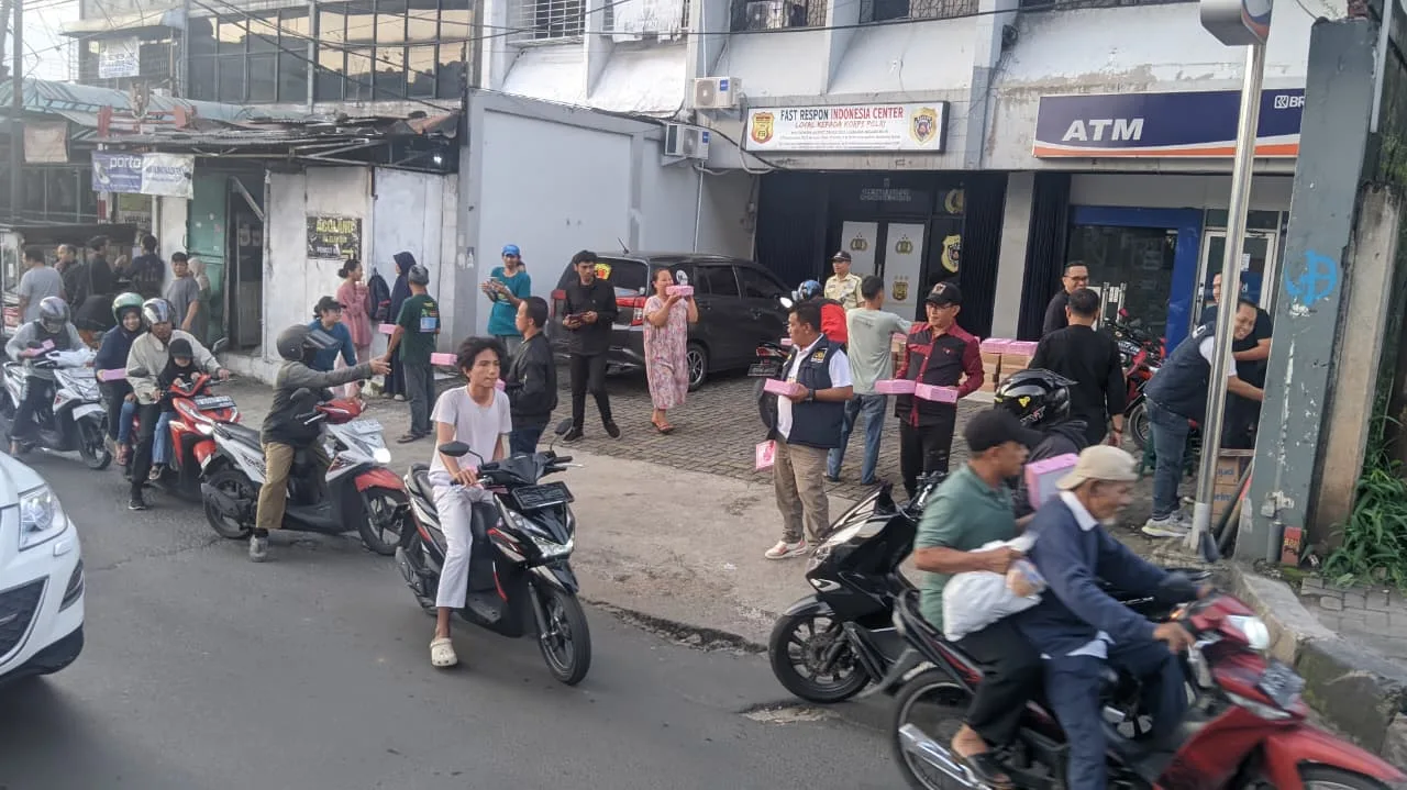 Aksi Sosial FRIC Berbagi Takjil dan Santunan Yatim Tuai Apresiasi DPW Banten