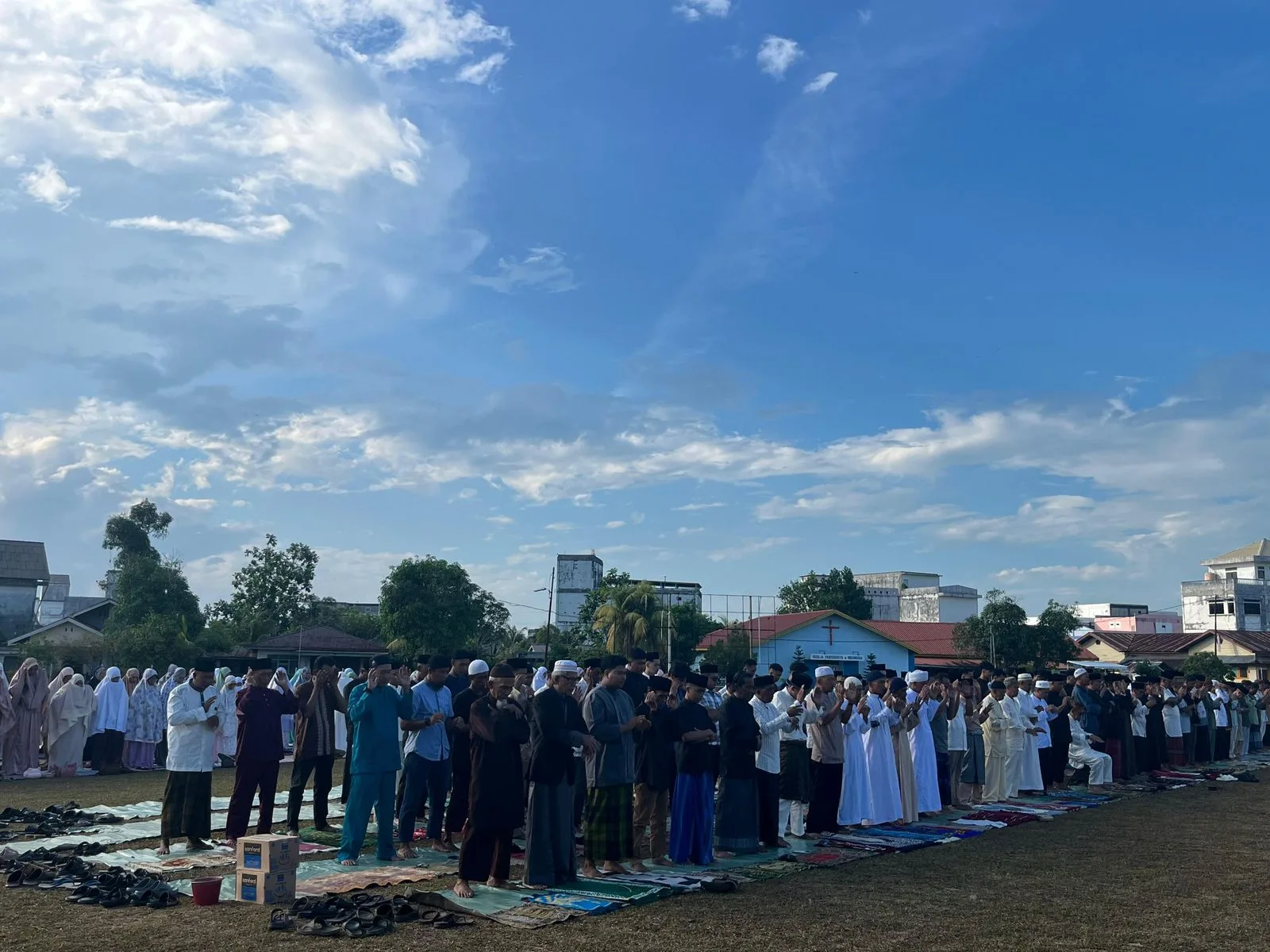 Pengamanan Humanis, Polres Lingga Jaga Kekhusyukan Ibadah Idul Fitri Muhammadiyah