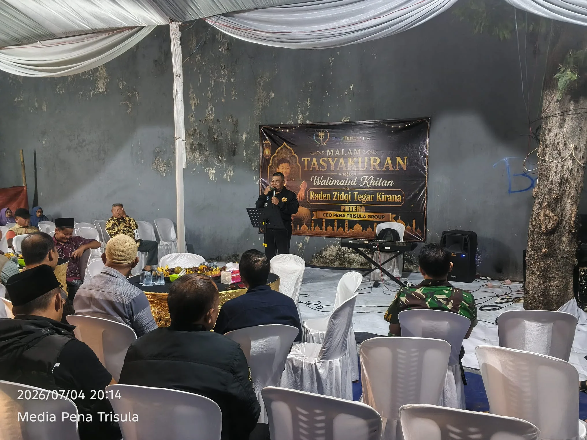 Hadiri Tasyakuran Walimatul Khitan, Kapolsek Kademangan: Sinergitas Tiga Pilar Tetap Terjaga Erat